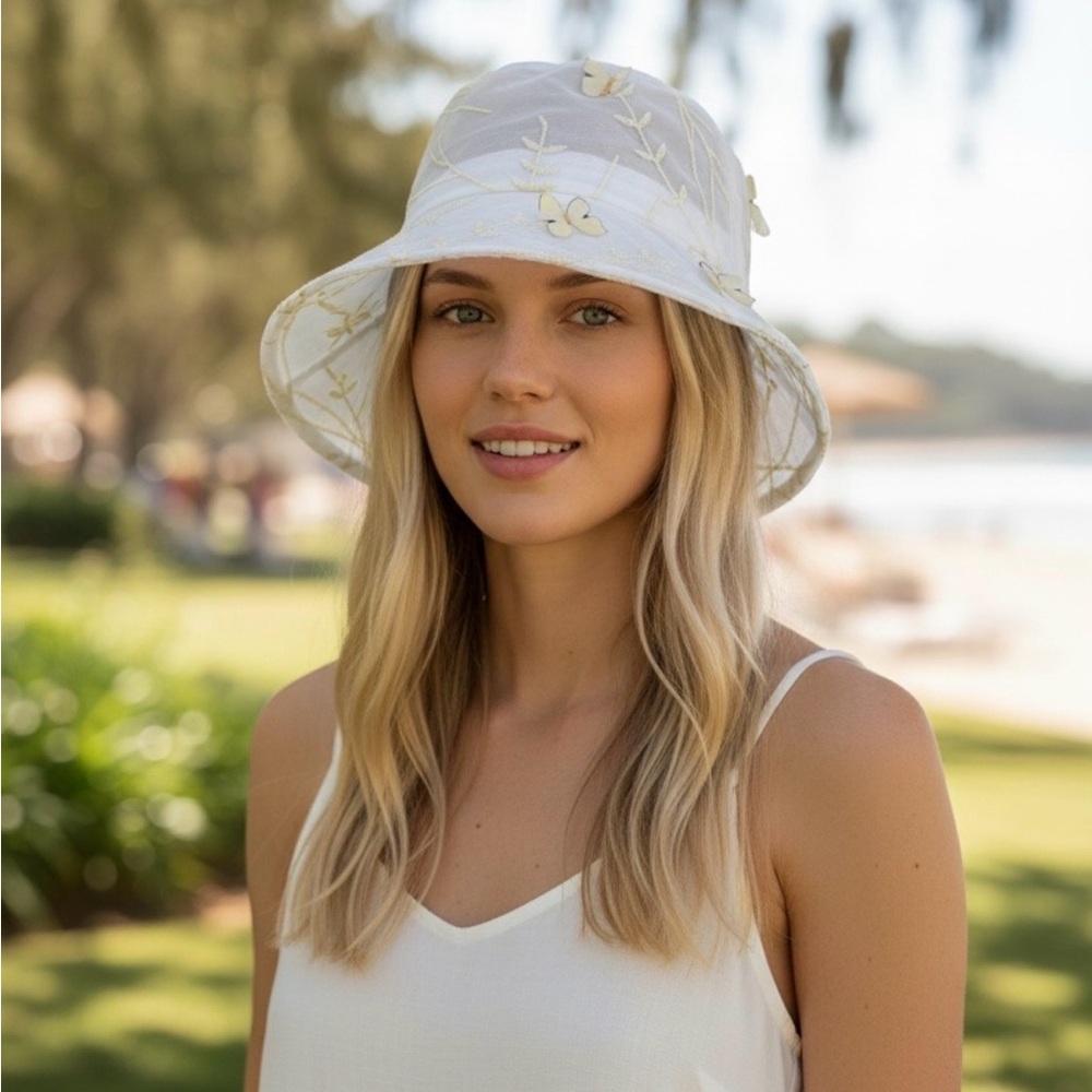 Women’s White Bucket Hat with Cream Floral Embroidery